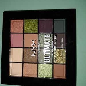 TRADED! NYX "Ultimate Utopia" 16 Pan Eye Palette New